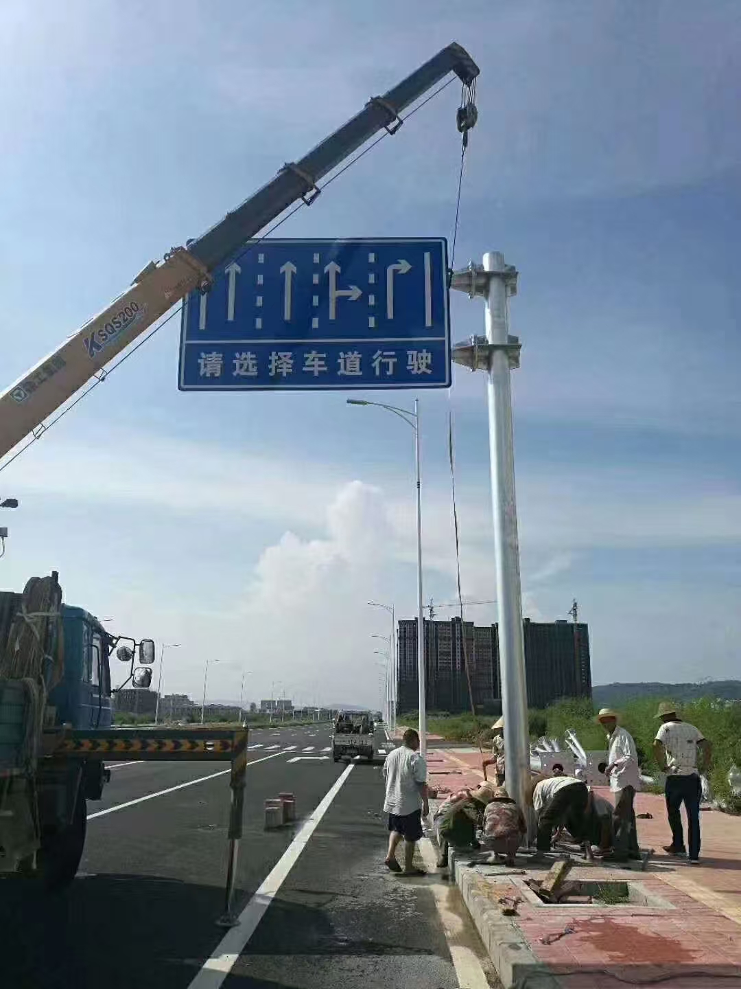 汕头市高速龙门架八角杆 - 一站式服务